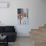 Townhouse Luise - Sunny Escape In Coral Bay בית נופש פאהיה