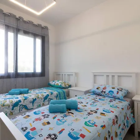 Townhouse Luise - Sunny Escape In Coral Bay *