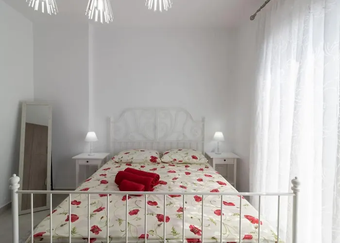 Townhouse Luise - Sunny Escape In Coral Bay Peyia